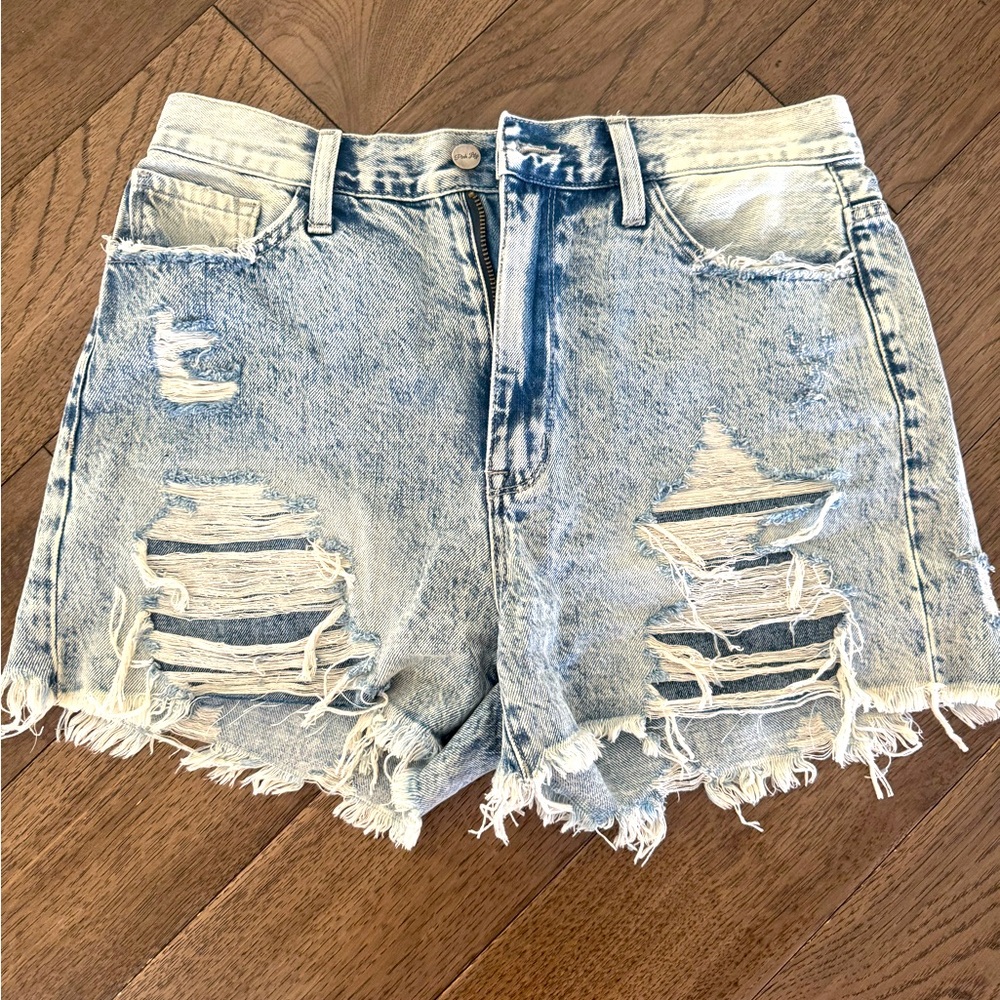 Pink Lily Distressed Denim Shorts - Size Large